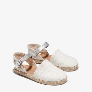 conguitos hebillas white embrodery espadrilles 52943680045387 700x